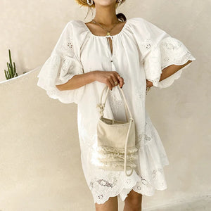 Vestido Branco de Lese com Bordados - Donna Boneca