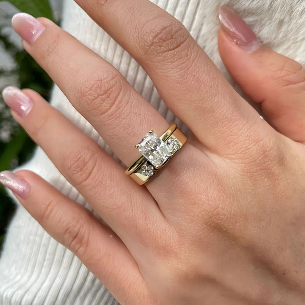Aliança e Anel com Diamantes Moissanites