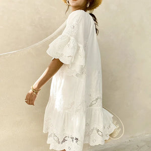 Vestido Branco de Lese com Bordados - Donna Boneca