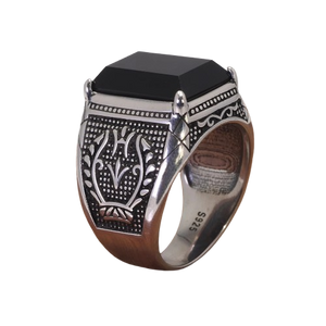 Anel de Prata Masculino com Pedra Onix Preta